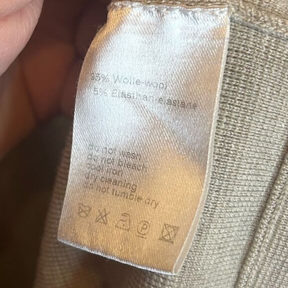 Akris Punto Heather Beige Wool Knit Mock Neck Cardigan Jacket Size 8 - Picture 8 of 8